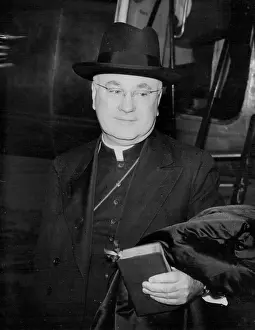 1950 Prints: Cardinal Spellman Here For Centenary Celebrations - Cardinal Francis Spellman on arrival at London Airport to-night