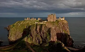 Mountain Chain Prints: Castle ruins over the North Sea from the west