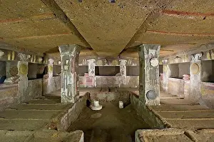 Grave Prints: Chamber tomb, Tomba dei Rilievi