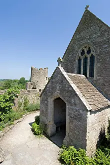 Somerset Prints: The chapel of the 14th century Farleigh Hungerford Castle
