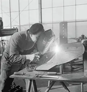 Heidematschappij Prints: Collection of the Dutch Heidematschappij. Workers, welding work, welders. undated