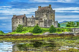 Vista Prints: Colorful Eilean Donan Castle Kayaks Tourists Lochs Sea Lakes Scottish Highlands Scotland