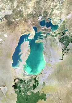 Aerialview Prints: Colour satellite image of the Aral Sea. Image taken in 2000