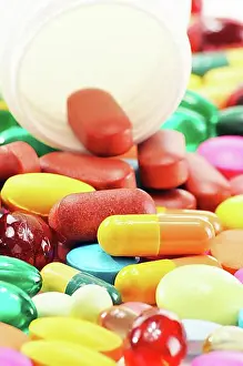 Disorder Prints: Composition with dietary supplement capsules and drug pills