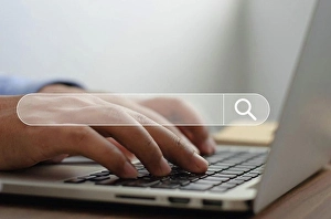 Cyberspace Prints: Computer technology, searching for information in the internet