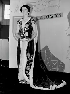 Gown Prints: Coronation Robes In Belfast Fashion Parade A new