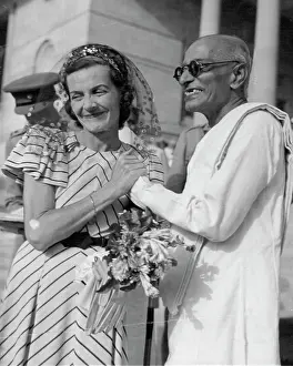 Writer Prints: Countess ***** India, clasps the hand of his Excellency Shri Chakravarti Rajagopalachari