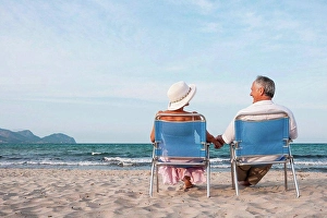 Pleasurable Prints: Couple on deckchairs on beach, Palma de Mallorca, Spain