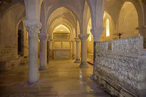 Grave Prints: Crypt in the Cathedral di San Leopardo, Osimo, Province of Ancona, Italy, Europe