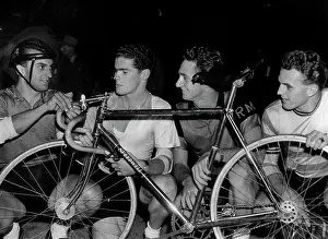 Biking Prints: ***** four cyclists are almost certain to represent NSW in the Australian championships ***** Resting between races
