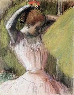 Ballet Prints: Danseuse a Mi-Corps se Coiffant c