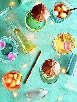 Glass Material Prints: Decorative lights and party cocktails
