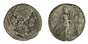 Swords Prints: ﻿denarius. Servilius, C. (fl. 57 a.C.), monetary officer, Republika Rzymska, issuer