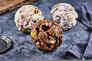 Urban Environment Prints: Different flavors of ball shaped traditional German sweet food called Schneeballen