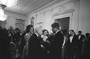 Assistant Prints: Dinner in honor of Nobel Prize Winners