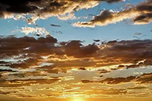 Atmospheric Light Prints: Dramatic cloudy sky at sunset, background, Arizona, USA, North America