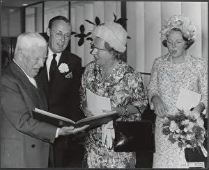 Amsterdam Prints: Elsevier photo collection. Charlie Chaplin receives the Erasmus Prize in the Congress Build