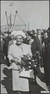 Elsevier Prints: Elsevier photo collection. day visit Queen Juliana Delta works