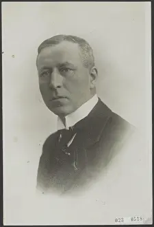 Institute Prints: Elsevier photo collection. Dr. H. Adershof, director s-Rijks Serological Institute. 1924