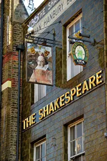 Southeast Prints: England, London, Bethnal Green. The Shakespeare public house in Bethnal Green Road