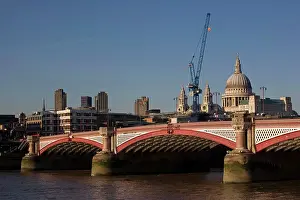 Capital Prints: England, London, Blackfriars Bridge. Blackfriars road bridge over the River Thames