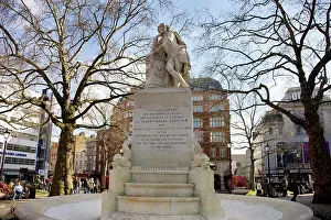 Plays Prints: England, London, Leicester Square. A statue of William Shakespeare in Leicester Square