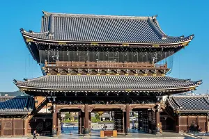 Entrance gate, Nishi Honganji Temple, Kyoto, Japan
