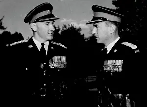 1954 Prints: Two ex Commanding Officers of 3 Battalion R