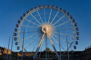 Courtyard Prints: Ferris wheel, Christmas market