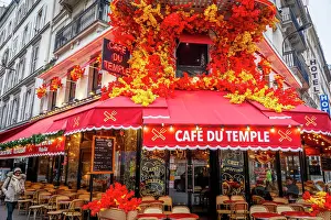 Red Colour Prints: France, Ile-de-France, Paris. 11th arrondissement, rue du Faubourg-du-Temple. Temple cafe