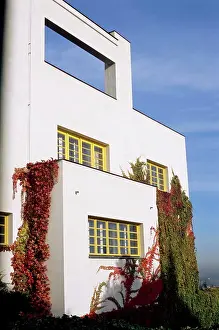 World Locations Prints: Functionalist Muller Loos Villa