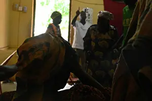 Ghana Prints: Ghanaian medical professionals screen
