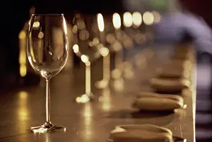 Daretobe Prints: Glasses in a row on a bar