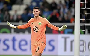 Sports Facility Prints: Goalkeeper Koen Casteels VfL Wolfsburg (1) Gesture