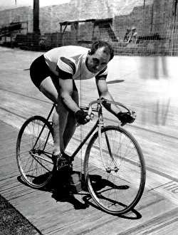 Bicycle Prints: Grant Pye, one of the finest sprinters we have seen