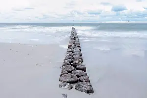 San D Prints: Groyne leading towards sea