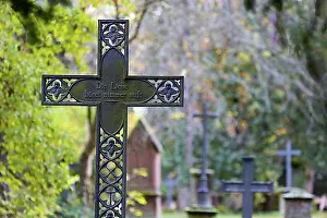 Grave Prints: Hoppenlau cemetery, oldest preserved cemetery in Stuttgart