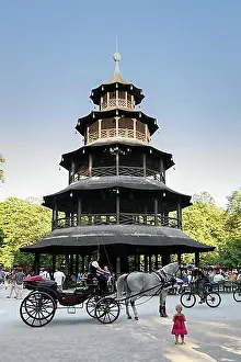 Horse-drawn carriage, Chinesischer Turm