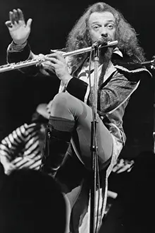 Trending: Ian anderson, jethro tull