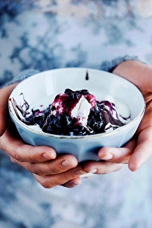 Somebody Prints: Ice cream with fruit syrup