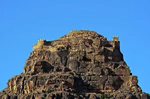 Mountain Chain Prints: The impressive Agadir Id Aissa