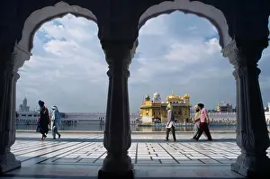 Arches Prints: India, Punjab, Amritsar, Golden Temple