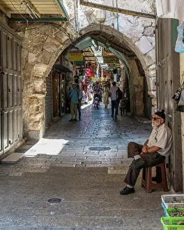 Visitor Prints: Israel, Jerusalem, A shopping street in the Christian Quarter of the Old City