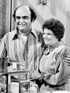 1975 Prints: James Coco, Geraldine Brooks, on-set of the TV Series