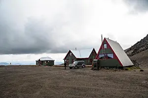 Cart Prints: Jeep in front of Dreki hut, Askja, highlands, Iceland, Europe