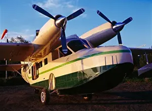 Goose Prints: Jim Wickert and Terri and Terry Smith's Grumman Aleutian Goose