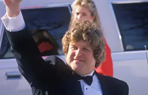 Stars Prints: John Goodman at the 62nd Annual Academy Awards, Los Angeles, California