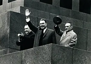 Soviet Prints: Now without Khrushchev. Kosygin