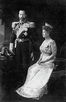King V, Queen. May 06, 1935. (Photo by W. & D. Downey)