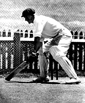 Cricket Prints: L. Duldig (SA). January 12, 1950